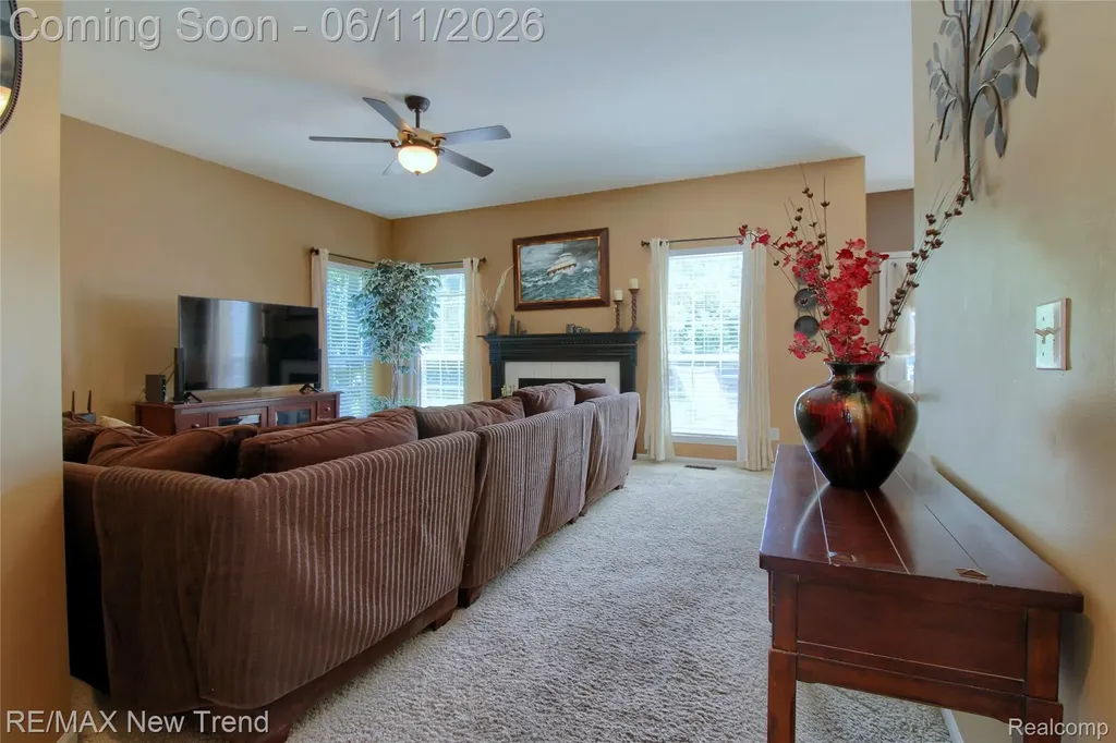 1063 Stable Lane South Lyon City MI 48178