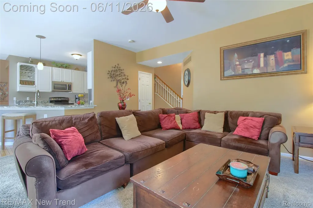 1063 Stable Lane South Lyon City MI 48178