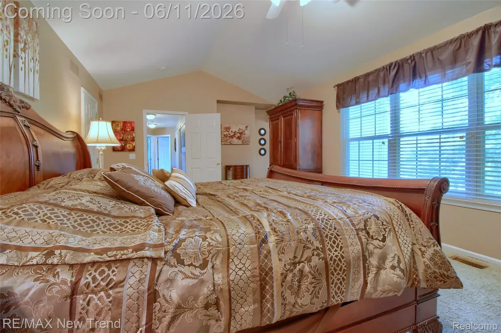 1063 Stable Lane South Lyon City MI 48178
