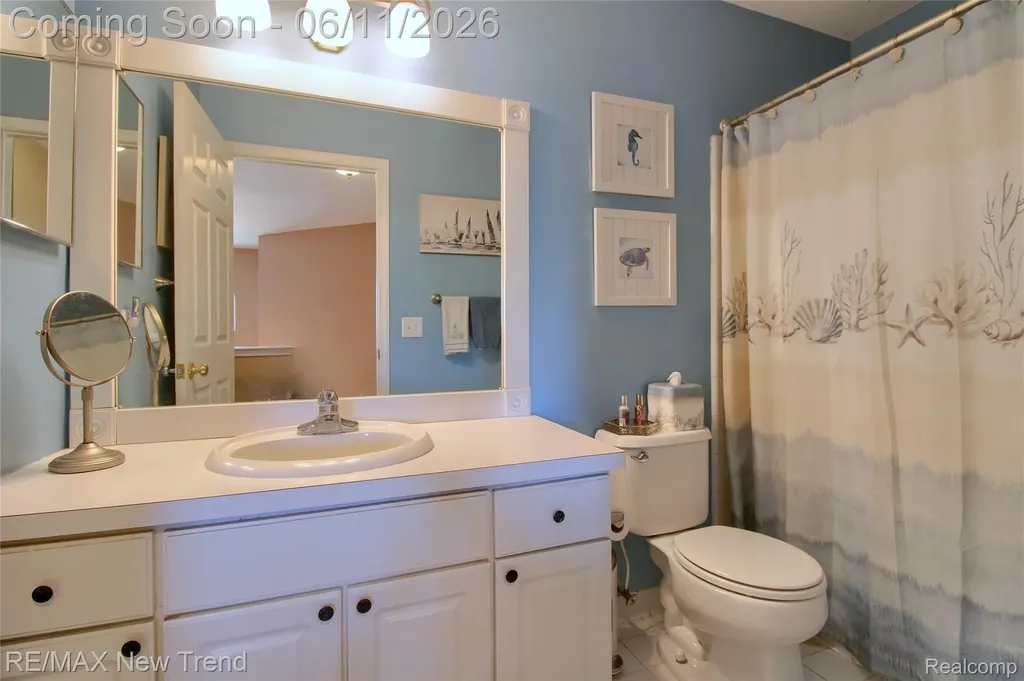 1063 Stable Lane South Lyon City MI 48178