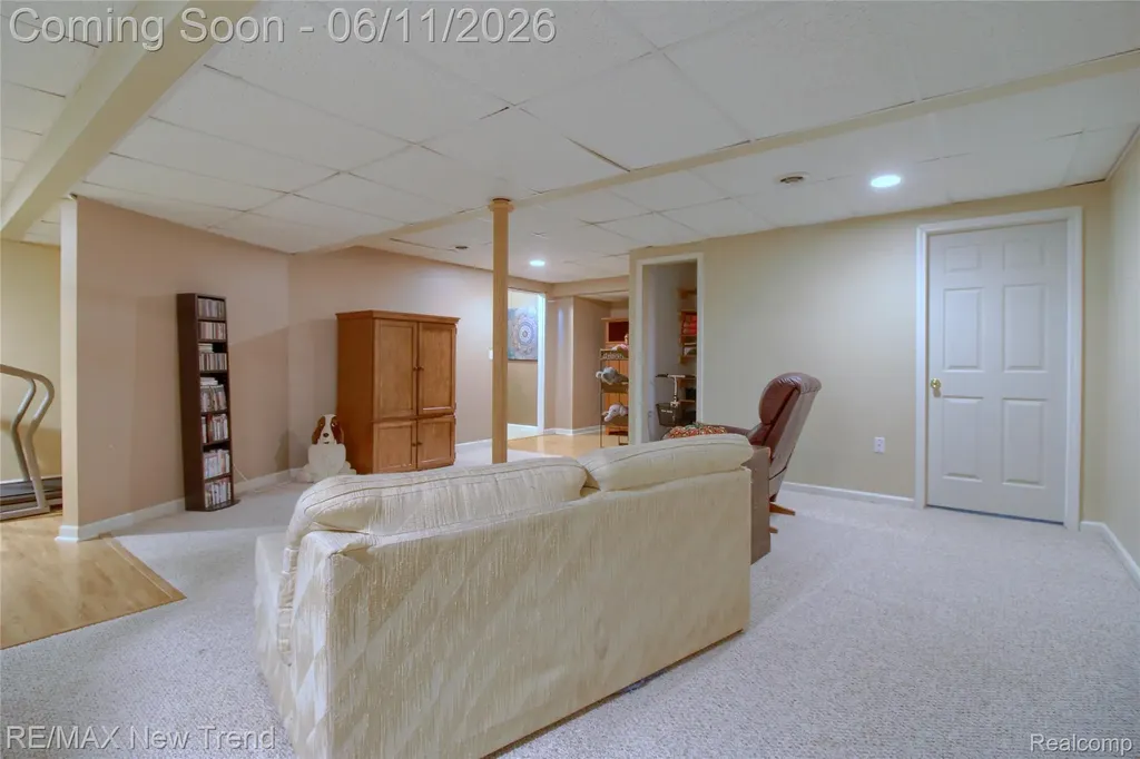 1063 Stable Lane South Lyon City MI 48178