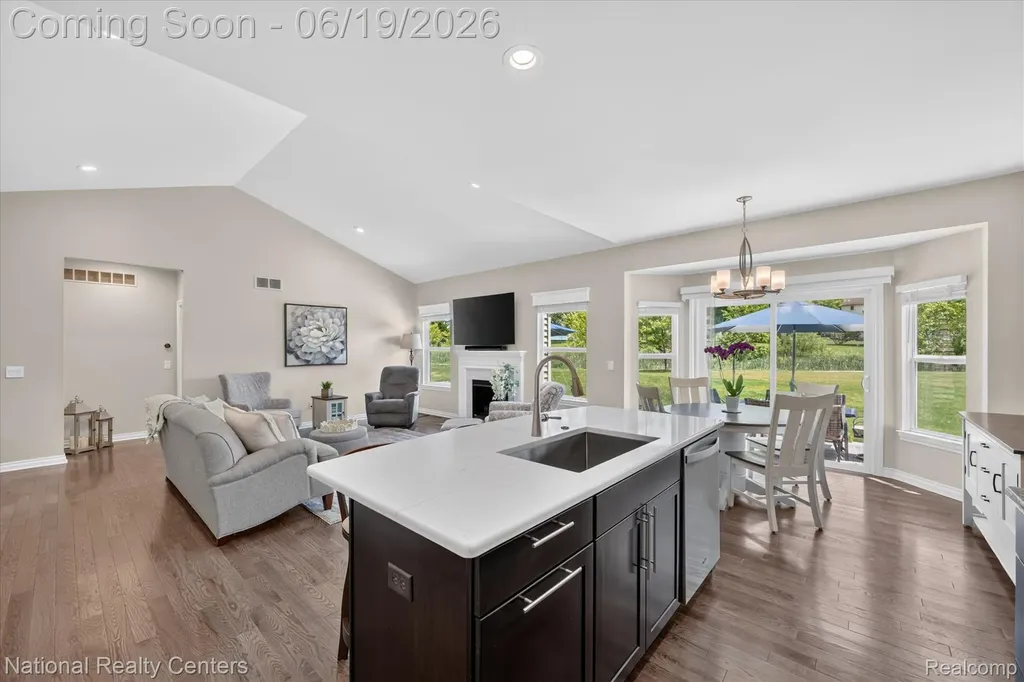 740 N Mill Street South Lyon City MI 48178
