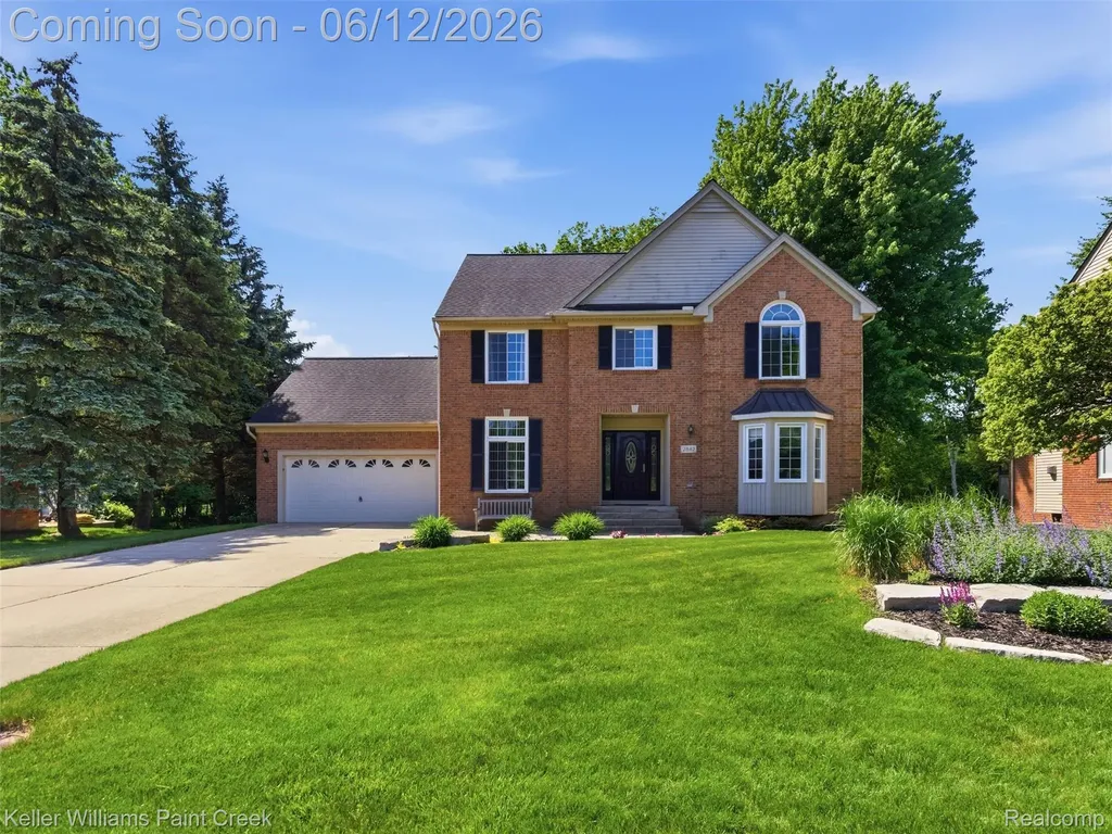 2842 Manorwood Drive Troy City MI 48085