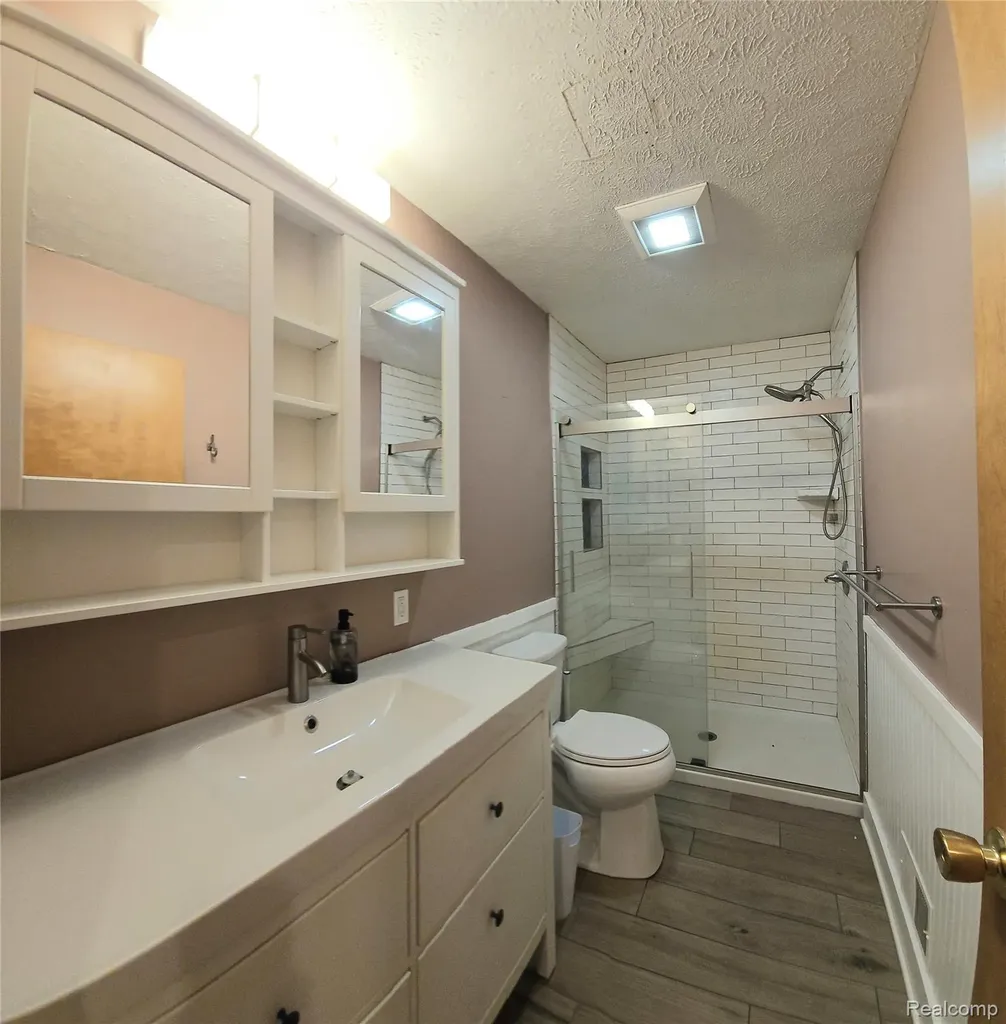 6790 Hinchey Road Putnam Township MI 48169