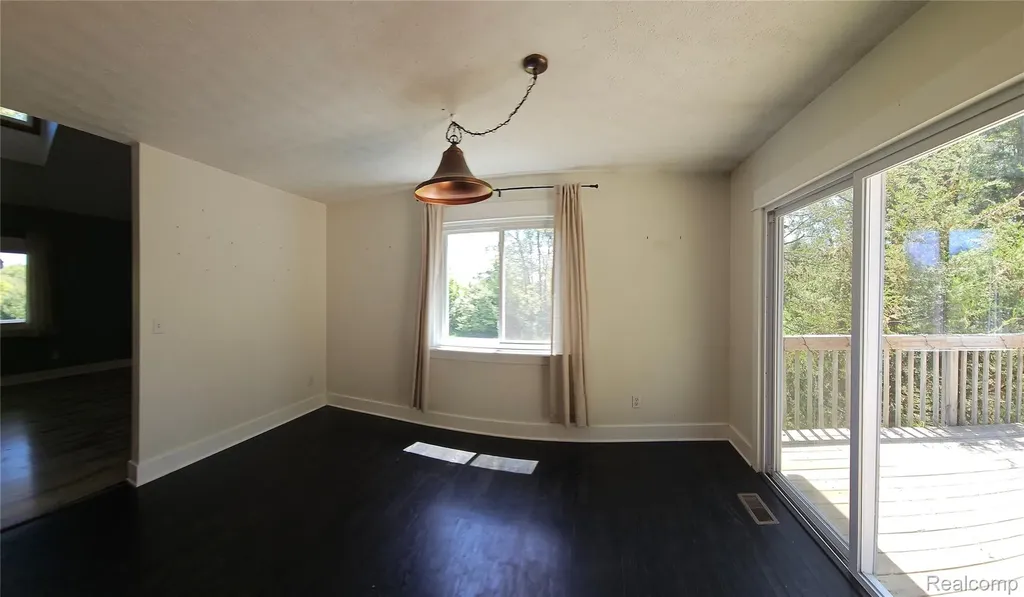 6790 Hinchey Road Putnam Township MI 48169