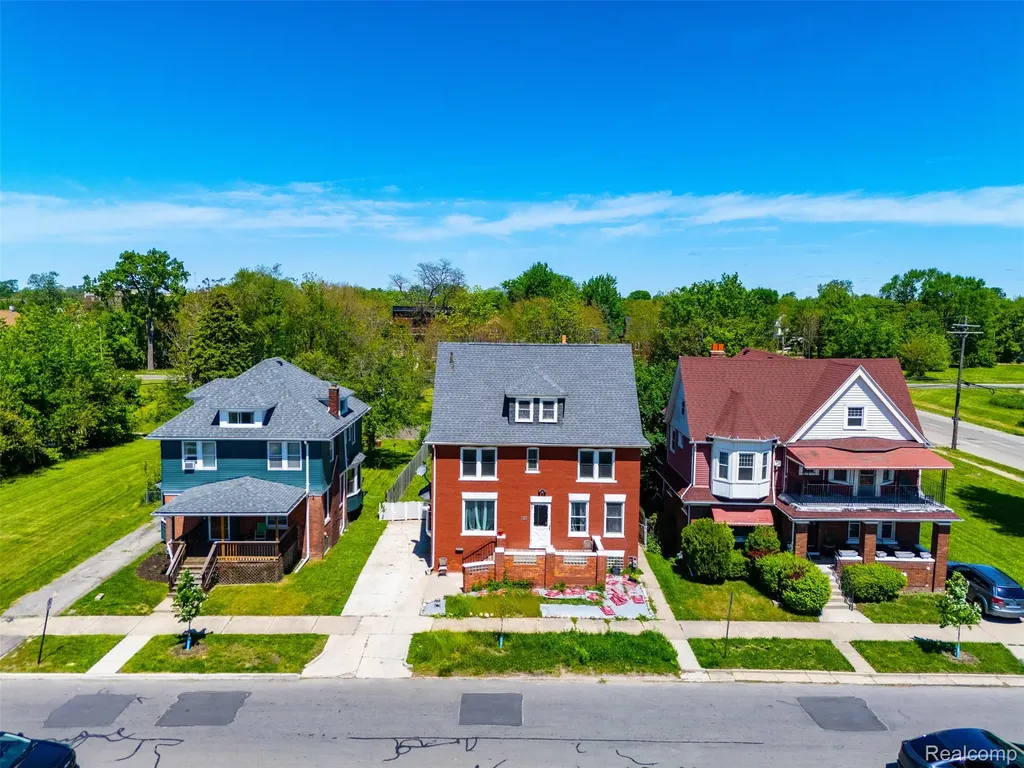137 Trowbridge Street Detroit City MI 48202