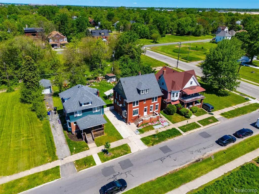137 Trowbridge Street Detroit City MI 48202