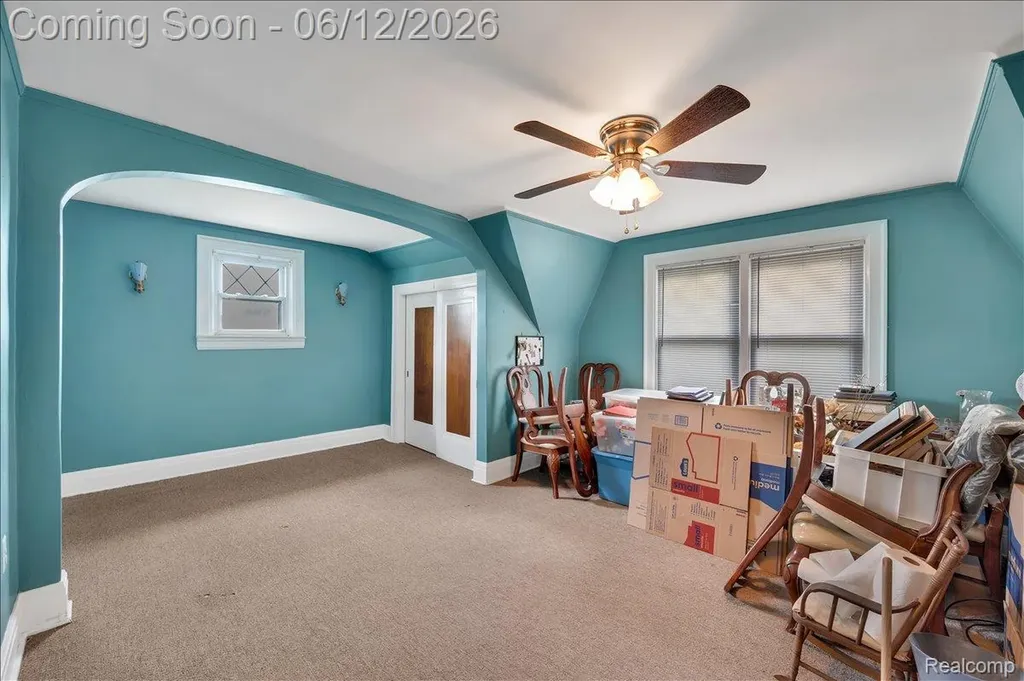 17321 E 11 Mile Road Roseville City MI 48066