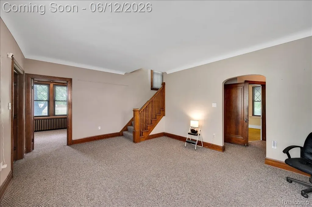17321 E 11 Mile Road Roseville City MI 48066