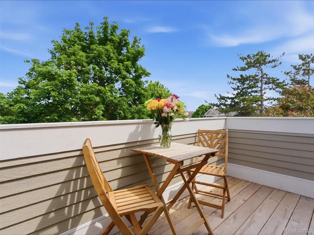 6605 Firestone Court West Bloomfield Charter Township MI 48322