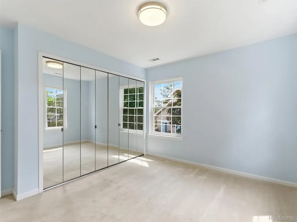 6605 Firestone Court West Bloomfield Charter Township MI 48322