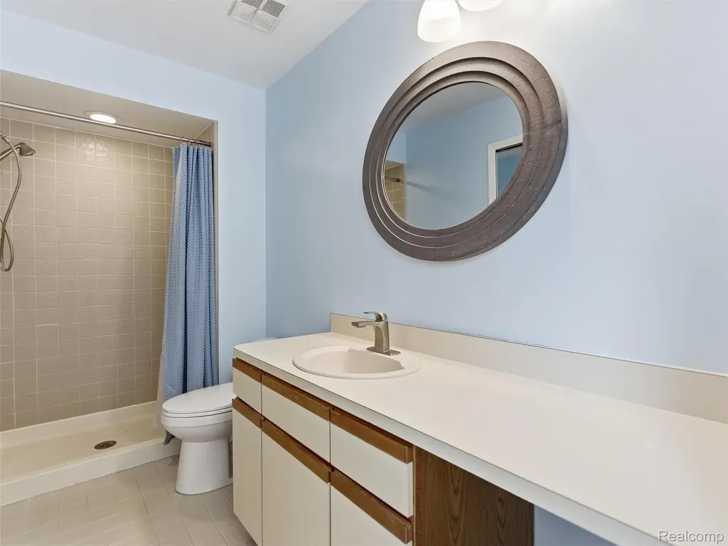 6605 Firestone Court West Bloomfield Charter Township MI 48322