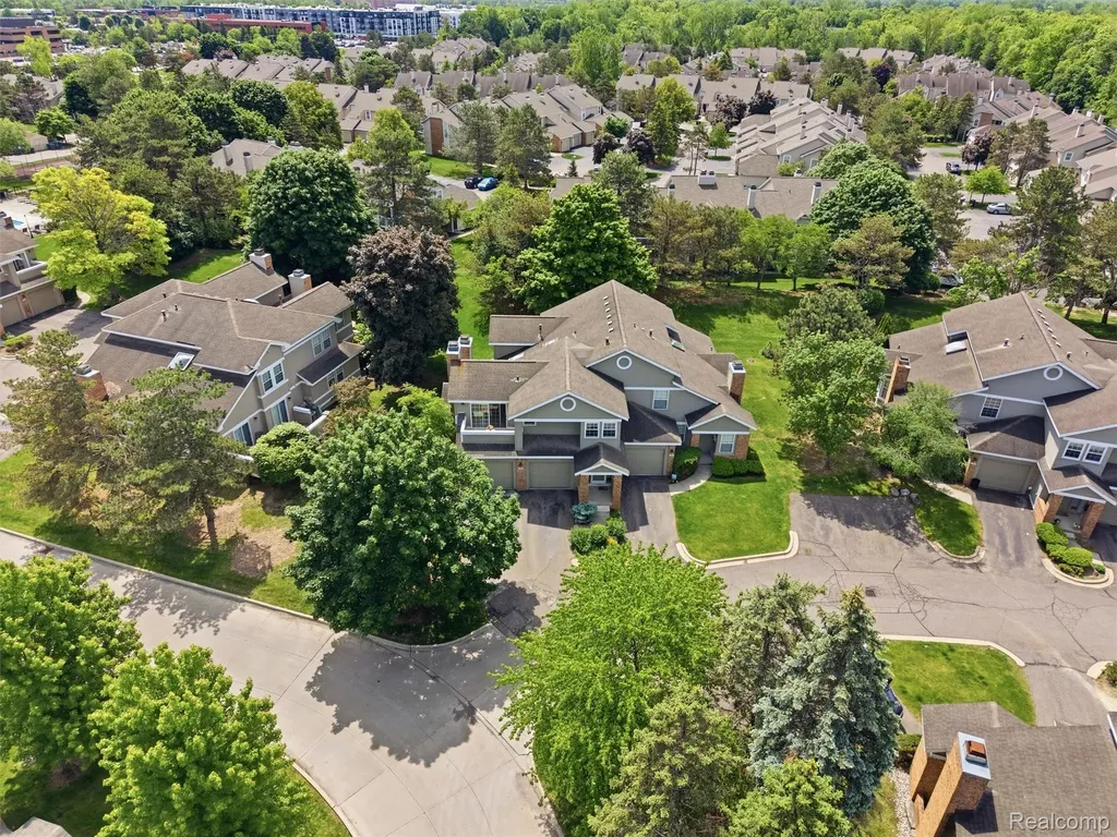 6605 Firestone Court West Bloomfield Charter Township MI 48322