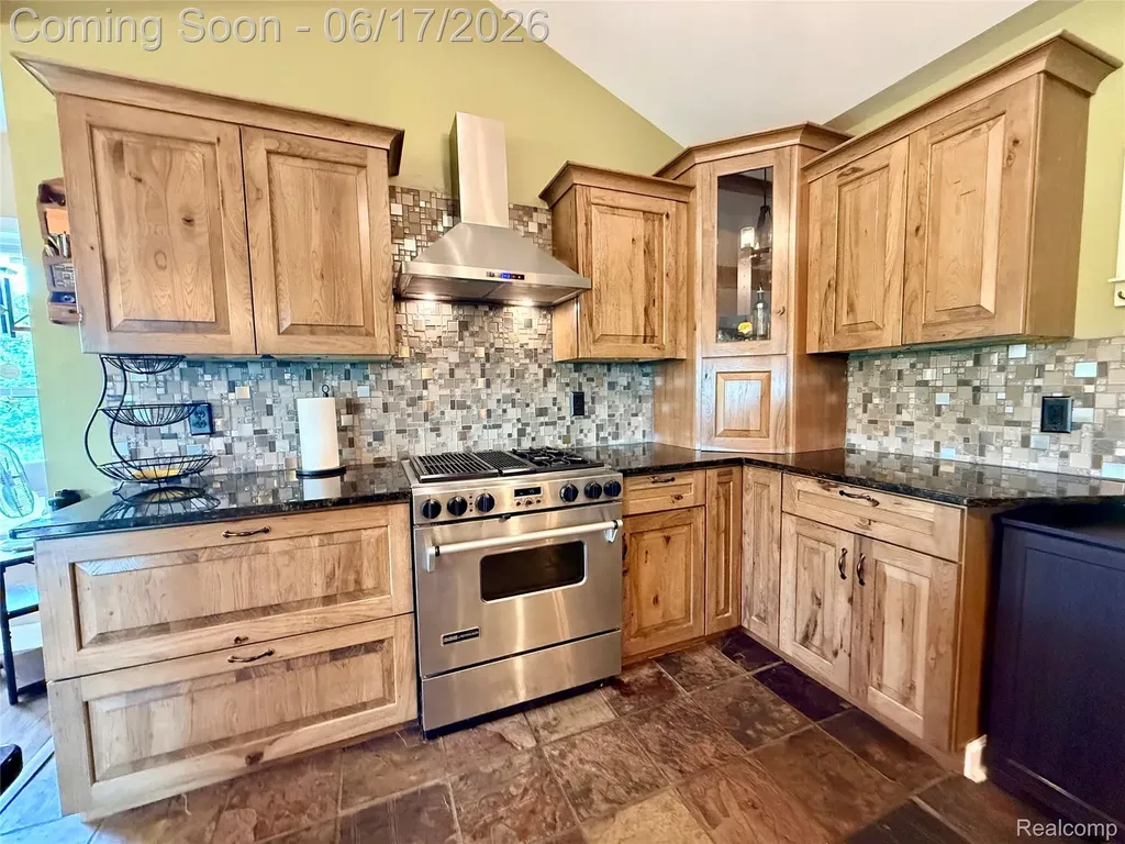 2543 Greenwood Road Lapeer Township MI 48446