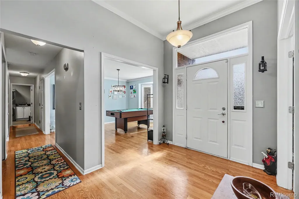 49033 Deerfield Park Macomb Township MI 48044