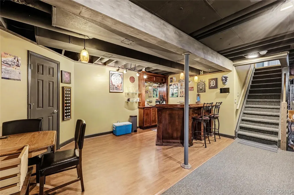49033 Deerfield Park Macomb Township MI 48044