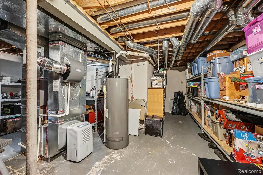 49033 Deerfield Park Macomb Township MI 48044