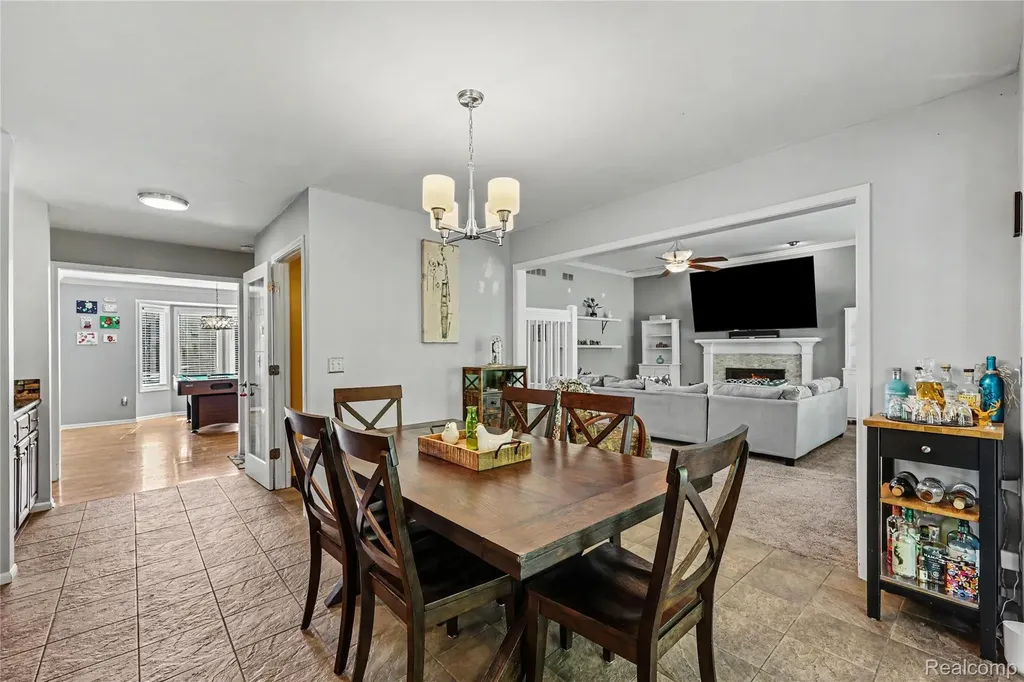 49033 Deerfield Park Macomb Township MI 48044