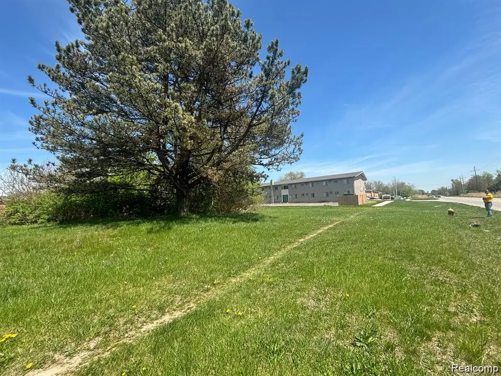 0000 Ecorse Romulus City MI 48174