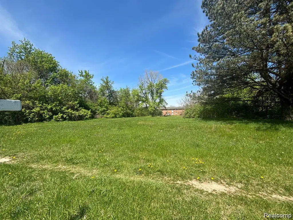 0000 Ecorse Romulus City MI 48174