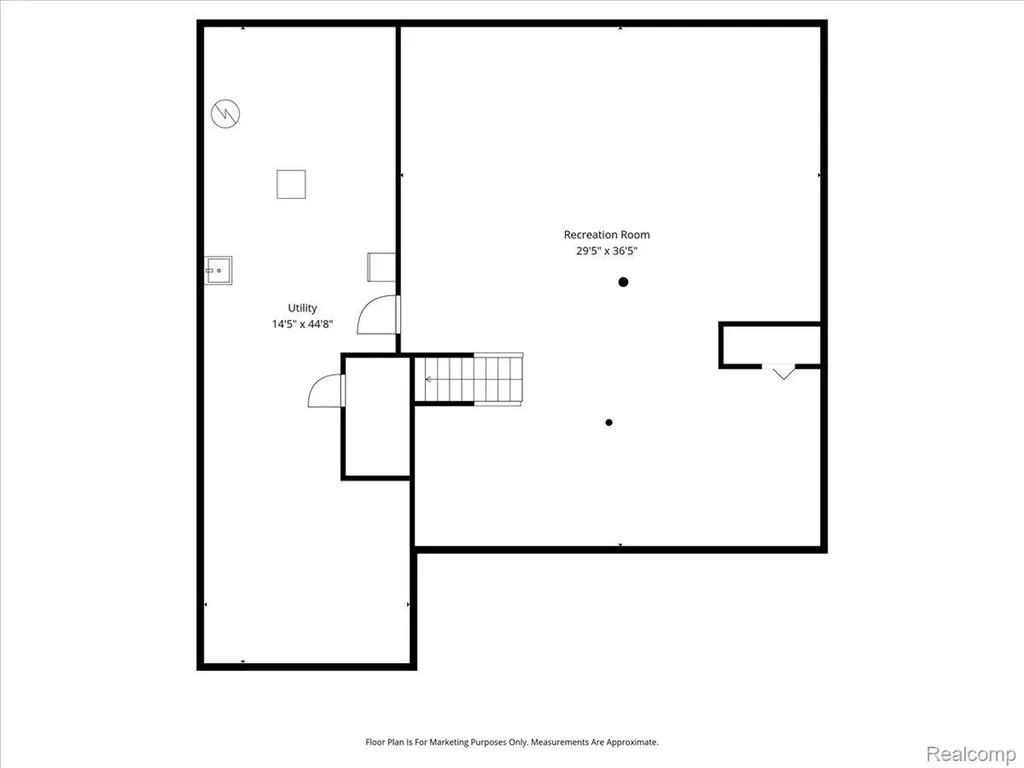 3816 W Maple Road Bloomfield Charter Township MI 48301