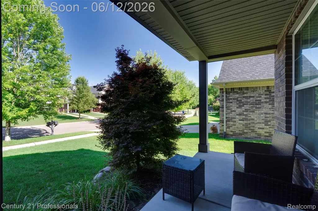 28323 Oakmonte Circle Lyon Charter Township MI 48165