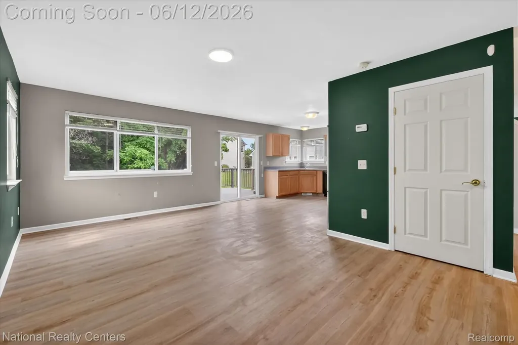 8525 Berkshire Drive Superior Charter Township MI 48198