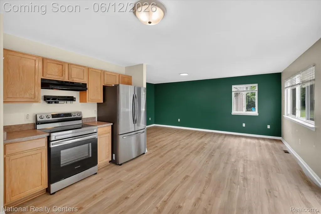 8525 Berkshire Drive Superior Charter Township MI 48198