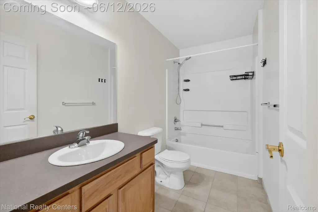 8525 Berkshire Drive Superior Charter Township MI 48198