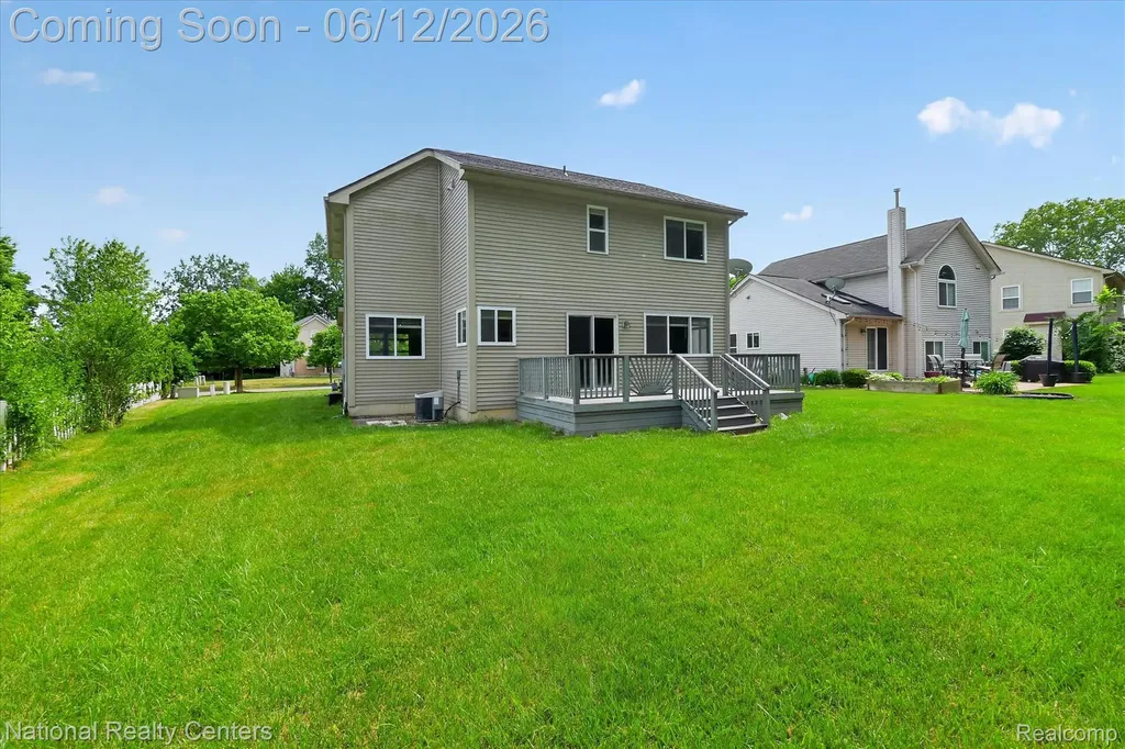 8525 Berkshire Drive Superior Charter Township MI 48198