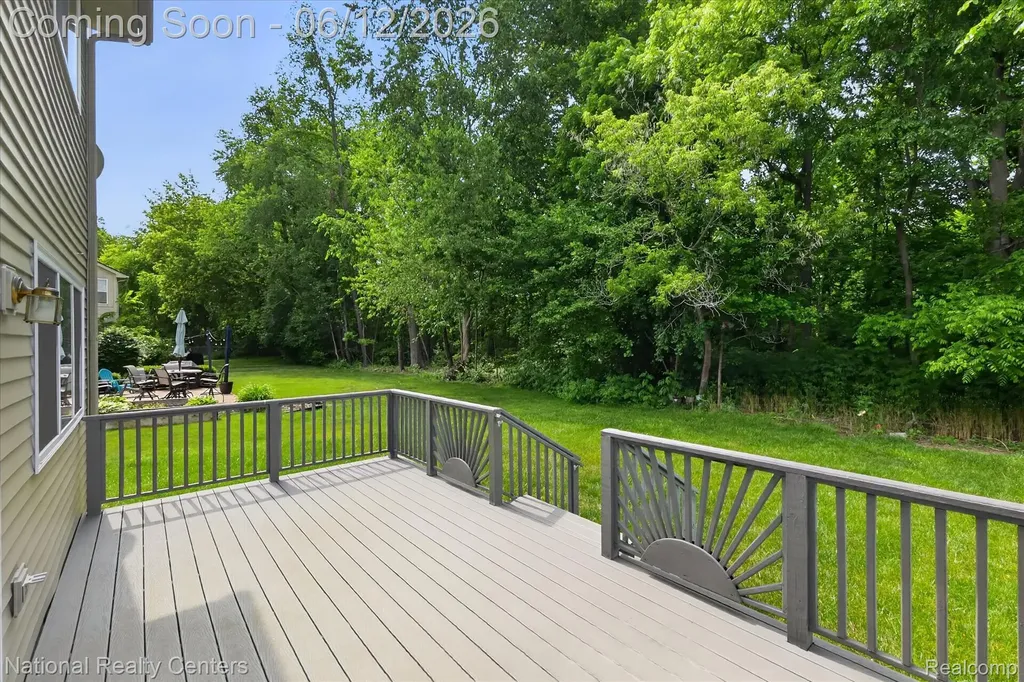 8525 Berkshire Drive Superior Charter Township MI 48198