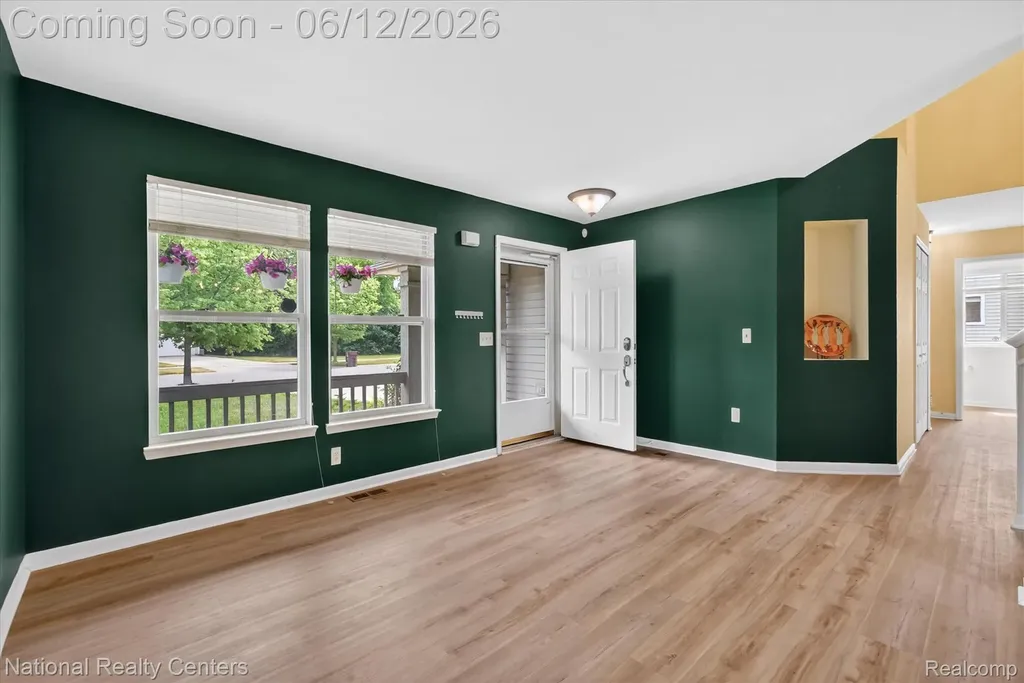 8525 Berkshire Drive Superior Charter Township MI 48198