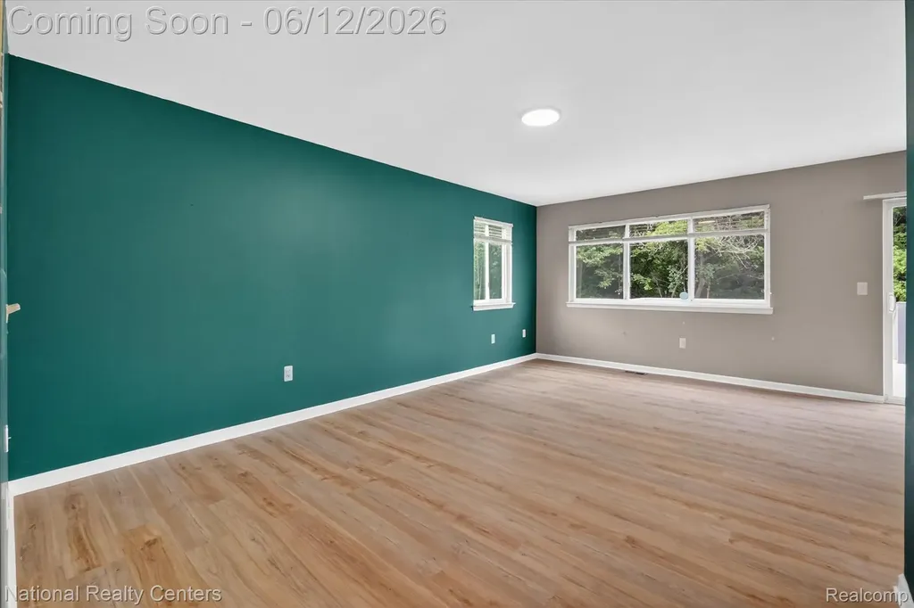 8525 Berkshire Drive Superior Charter Township MI 48198