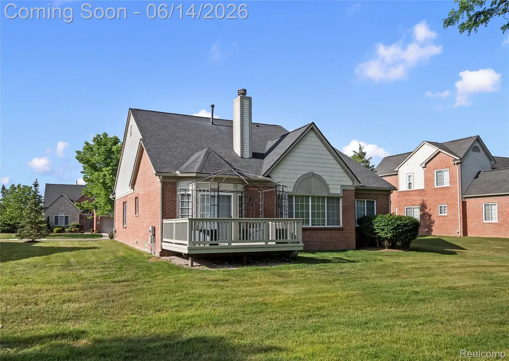 47920 Vistas Circle Drive N Canton Charter Township MI 48188