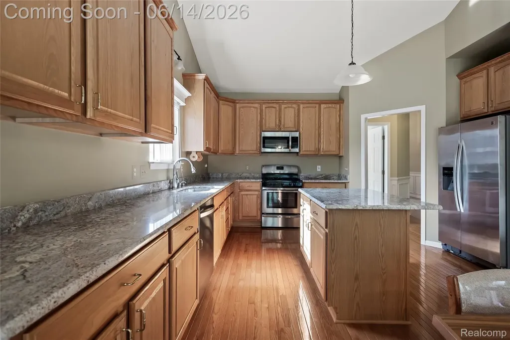 47920 Vistas Circle Drive N Canton Charter Township MI 48188