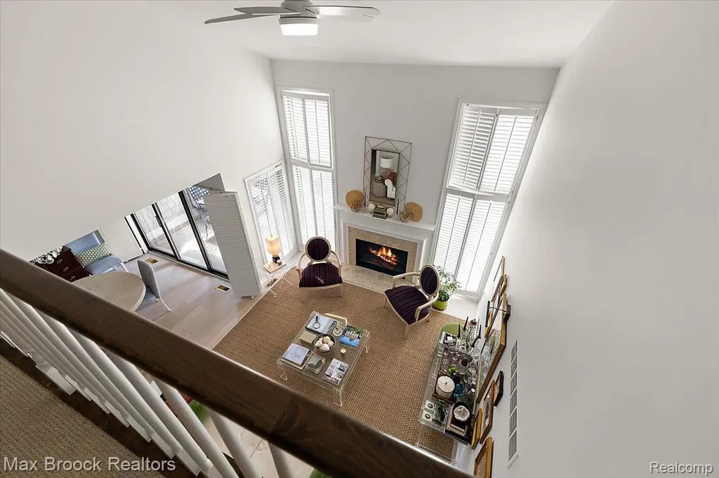 2478 Wildbrook Run Bloomfield Charter Township MI 48304