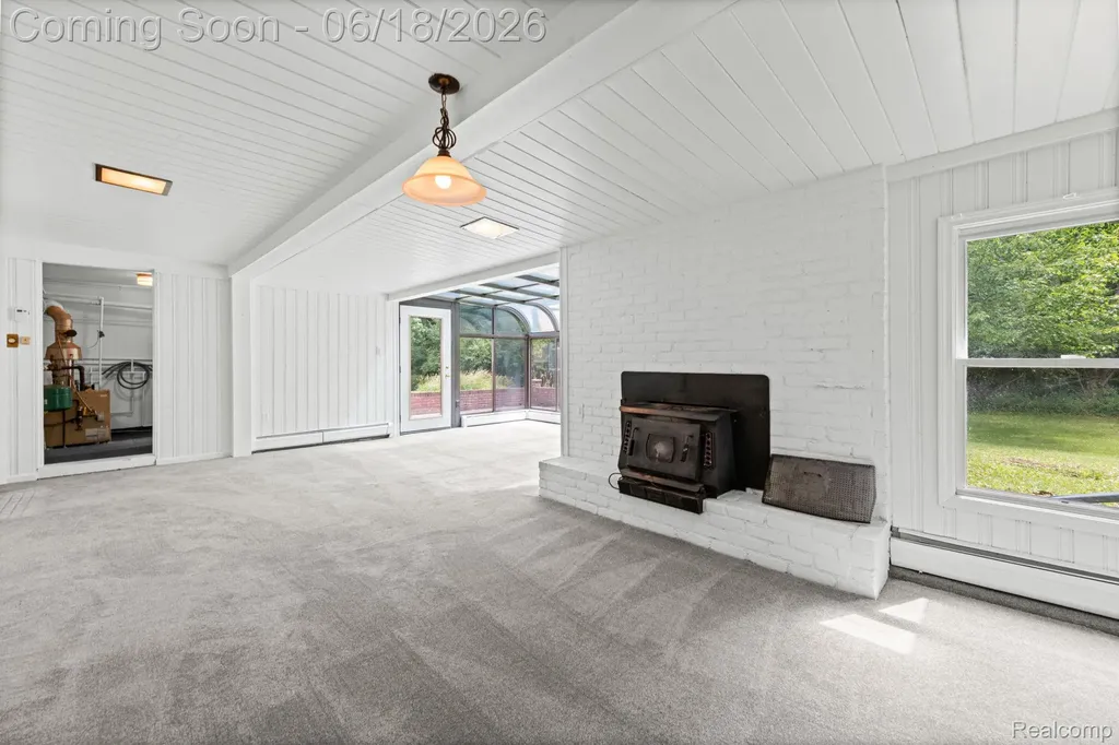 28134 Wildwood Trail Farmington Hills City MI 48336