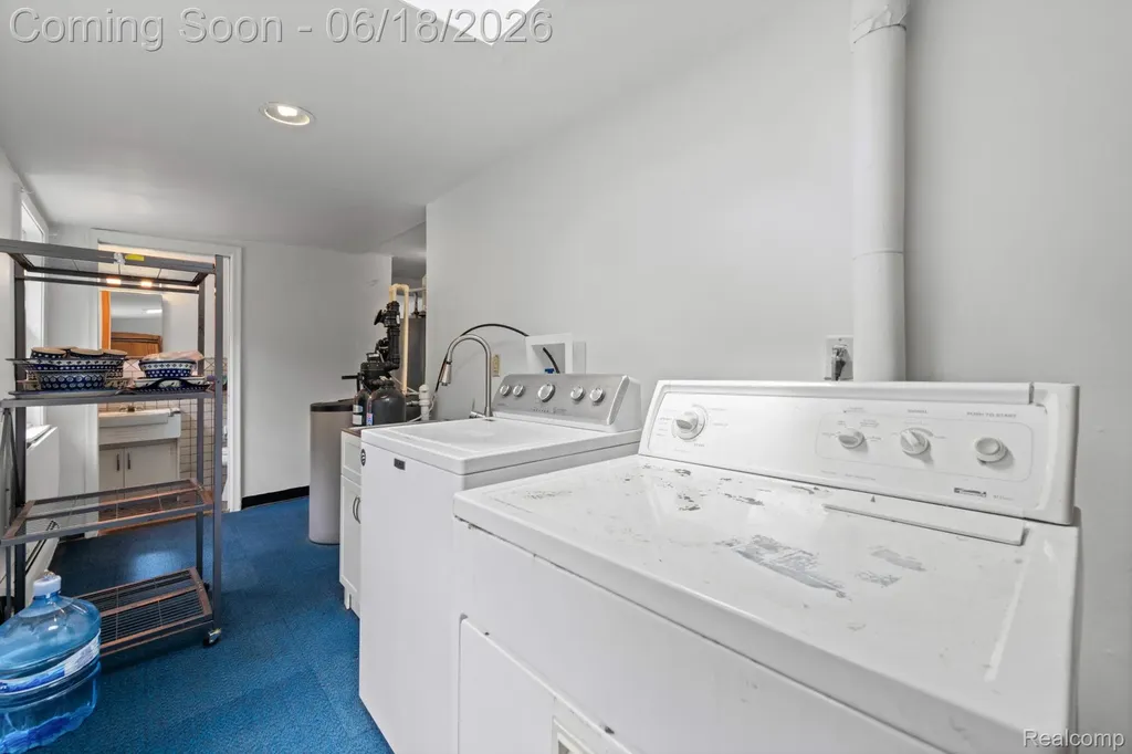 28134 Wildwood Trail Farmington Hills City MI 48336