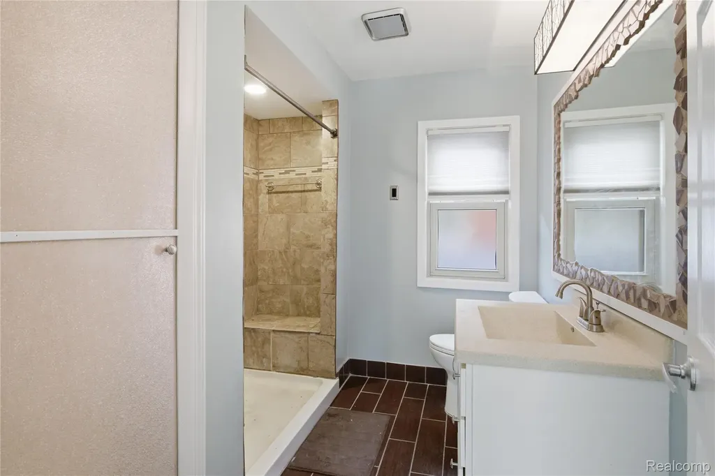 37886 Sunnybrook Street Harrison Charter Township MI 48045