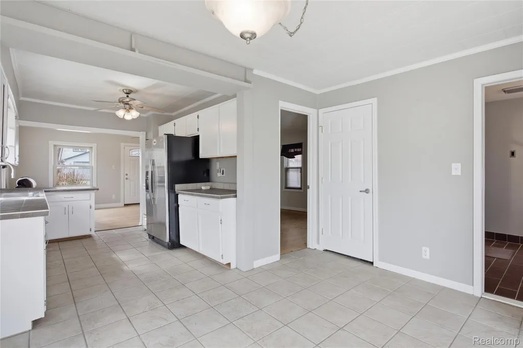 37886 Sunnybrook Street Harrison Charter Township MI 48045