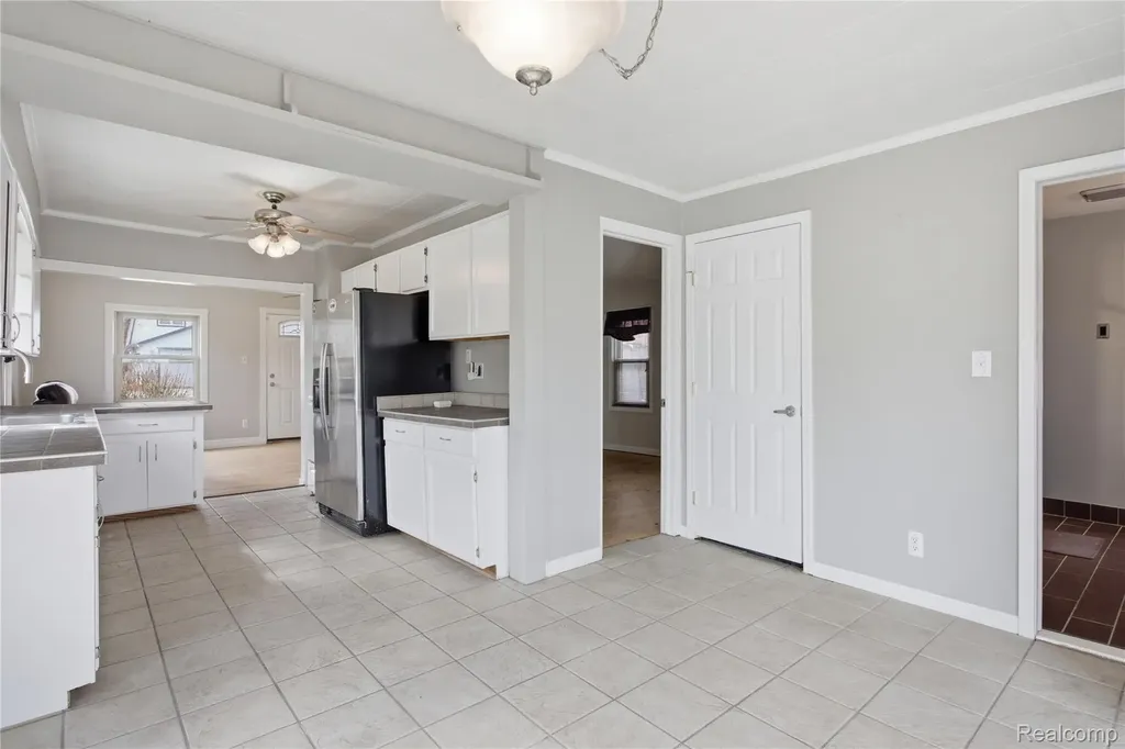 37886 Sunnybrook Street Harrison Charter Township MI 48045