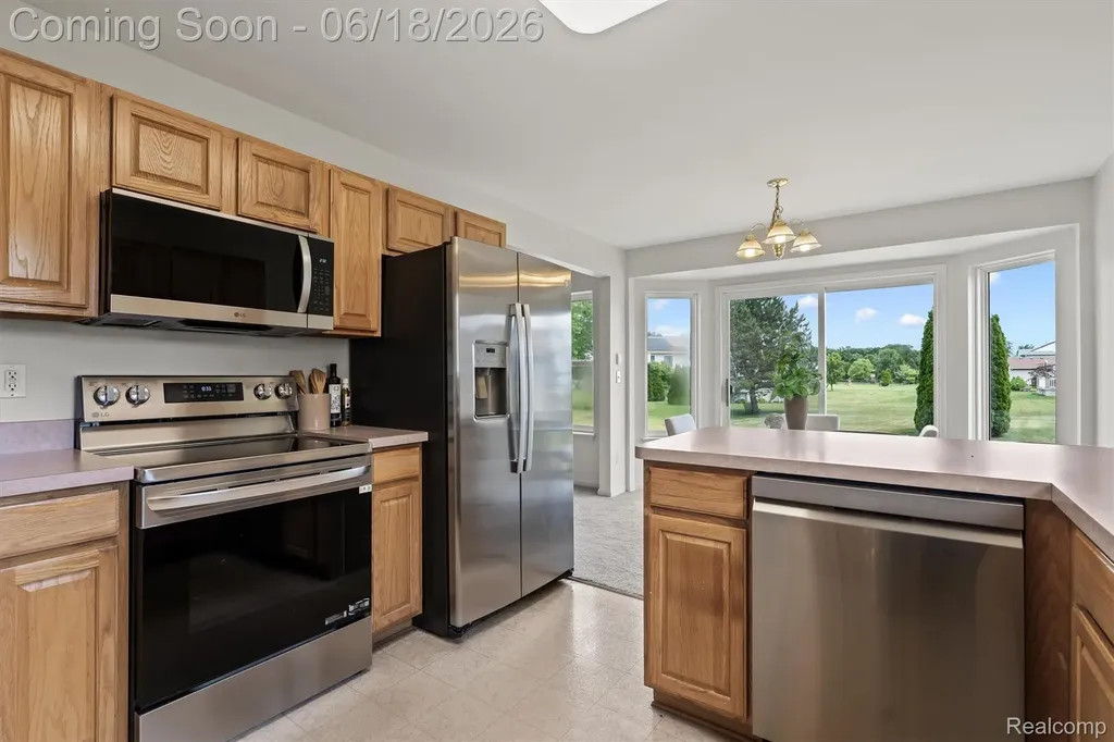 8249 Clocktower Court Romulus City MI 48174