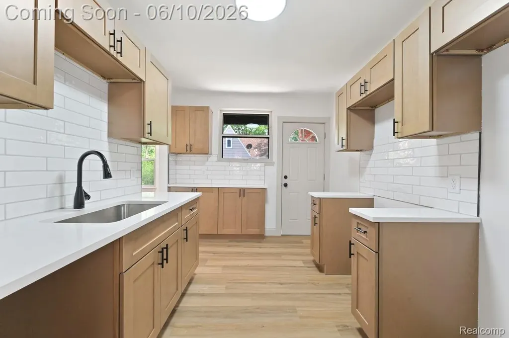 14941 Penrod Street Detroit City MI 48223