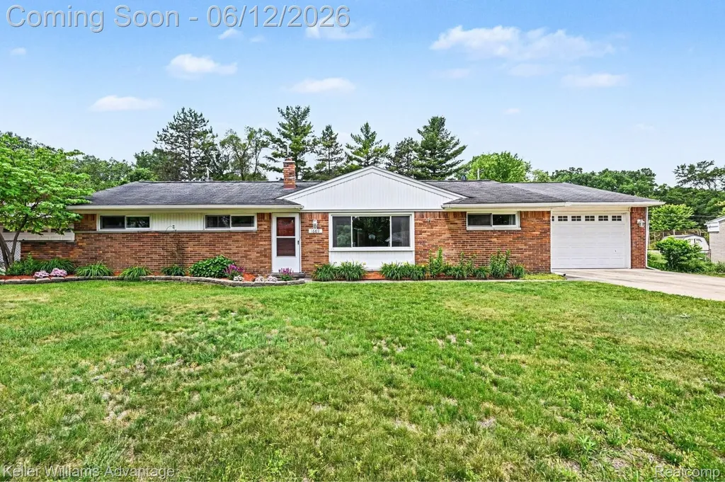 1669 Ashstan Drive Walled Lake City MI 48390
