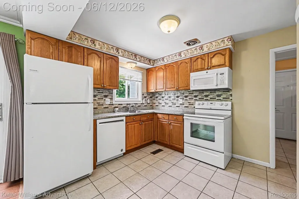 1669 Ashstan Drive Walled Lake City MI 48390