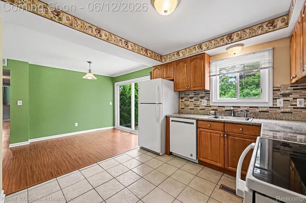 1669 Ashstan Drive Walled Lake City MI 48390