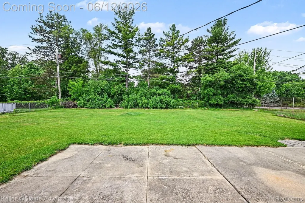 1669 Ashstan Drive Walled Lake City MI 48390