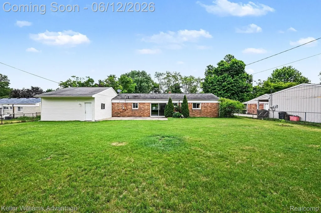 1669 Ashstan Drive Walled Lake City MI 48390