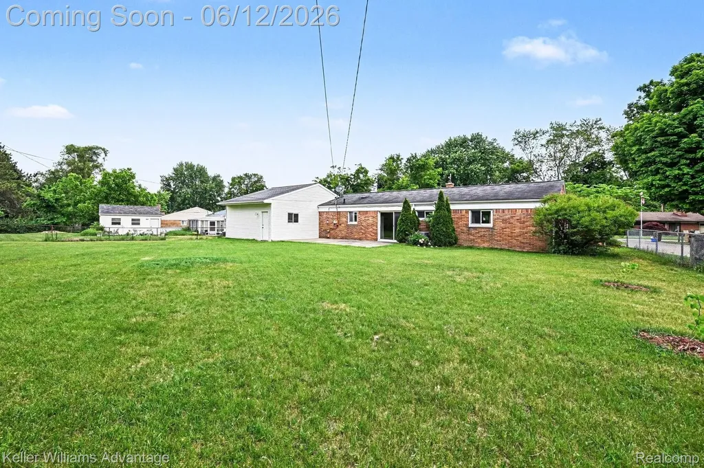 1669 Ashstan Drive Walled Lake City MI 48390
