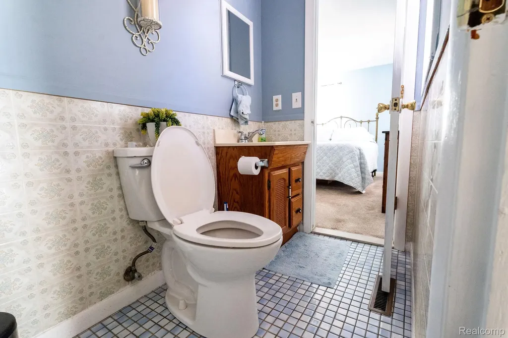 4190 Charter Oak Drive Flint Charter Township MI 48507